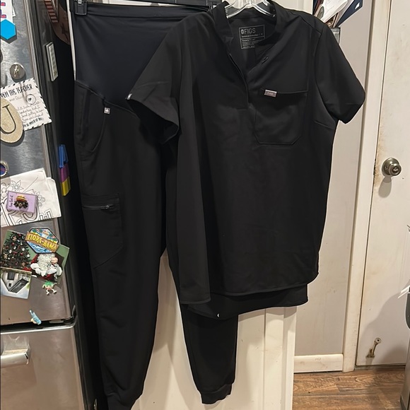 Figs Pants - Figs Black maternity scrubs